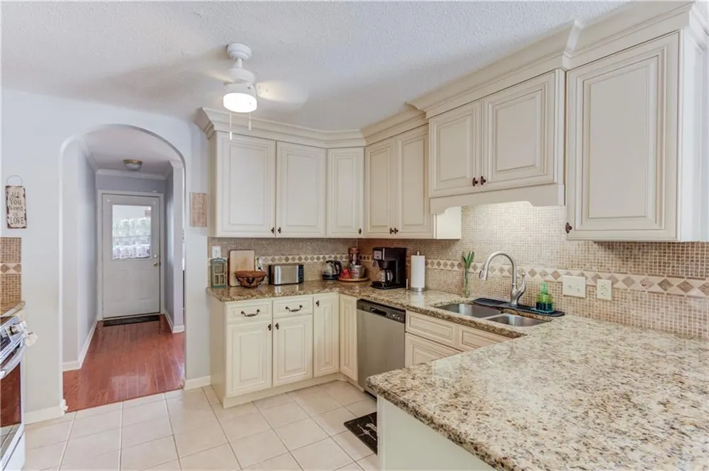 3314 Banks Mountain Drive Gainesville, GA 30506