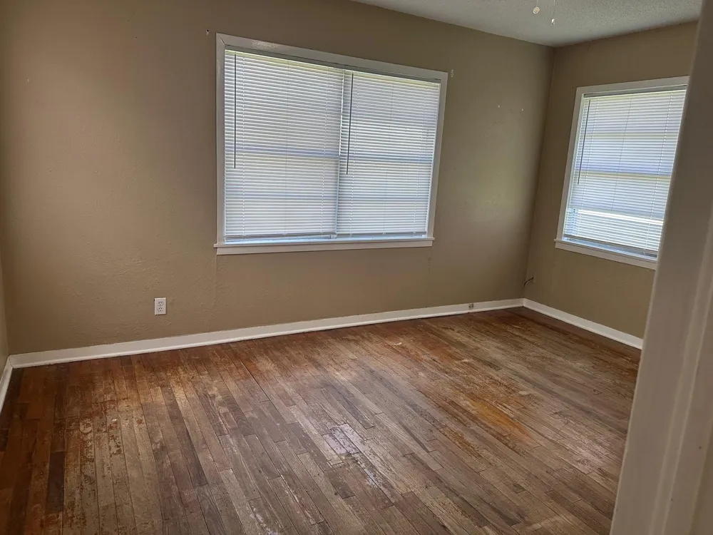 806 Avenue B Freeport, TX 77541