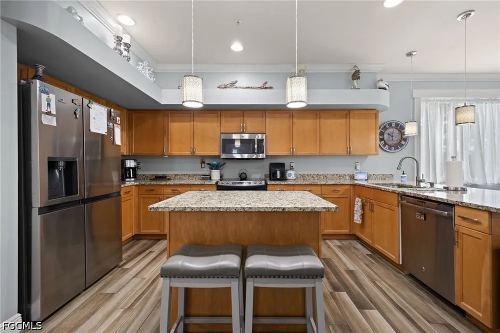 Oakview Circle Alva, FL 33920