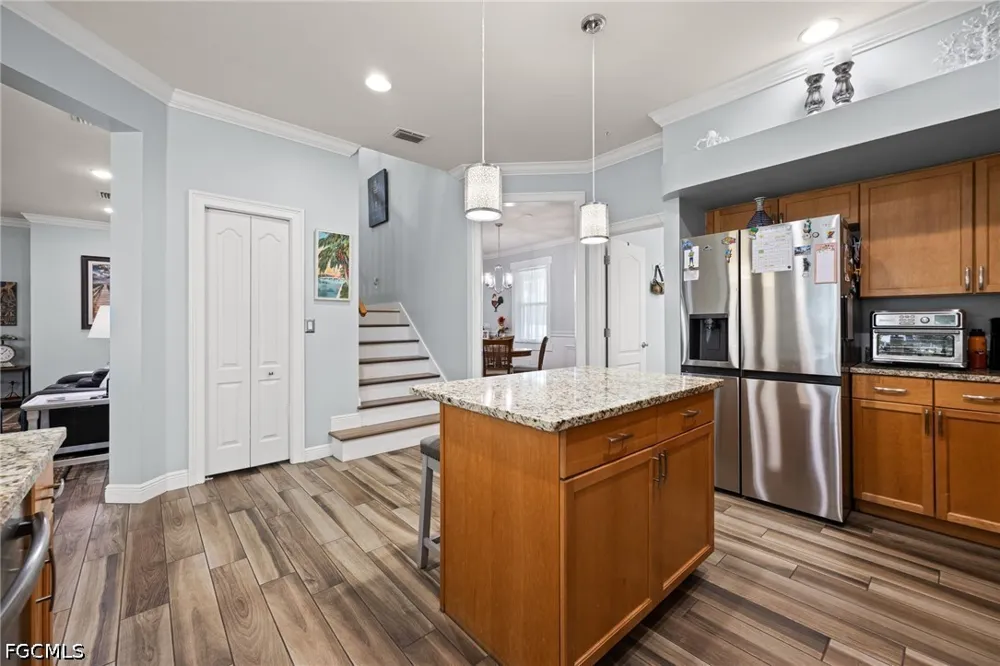 Oakview Circle Alva, FL 33920