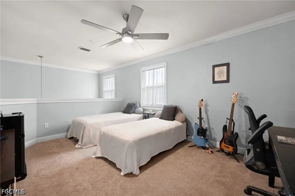 Oakview Circle Alva, FL 33920