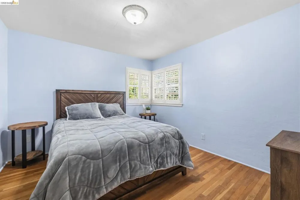 242 Hillcrest Dr Sonora, CA 95370
