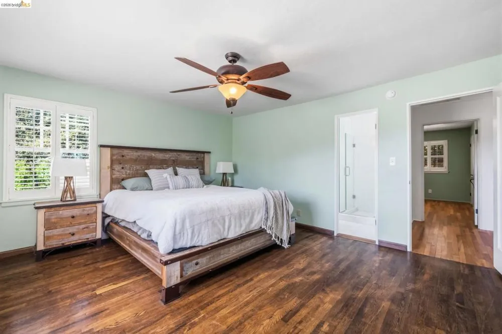 242 Hillcrest Dr Sonora, CA 95370
