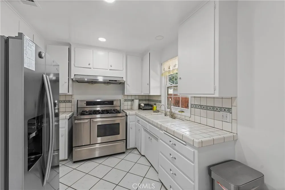 5236 Halifax Temple City, CA 91780