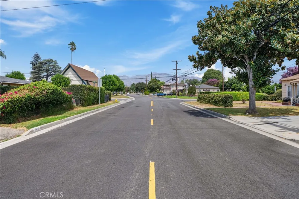 5236 Halifax Temple City, CA 91780