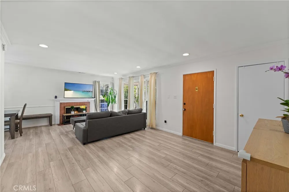 5236 Halifax Temple City, CA 91780