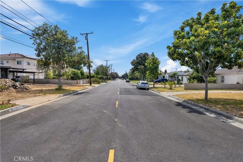 5236 Halifax Temple City, CA 91780