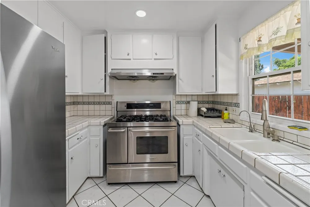 5236 Halifax Temple City, CA 91780