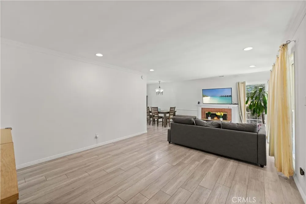 5236 Halifax Temple City, CA 91780