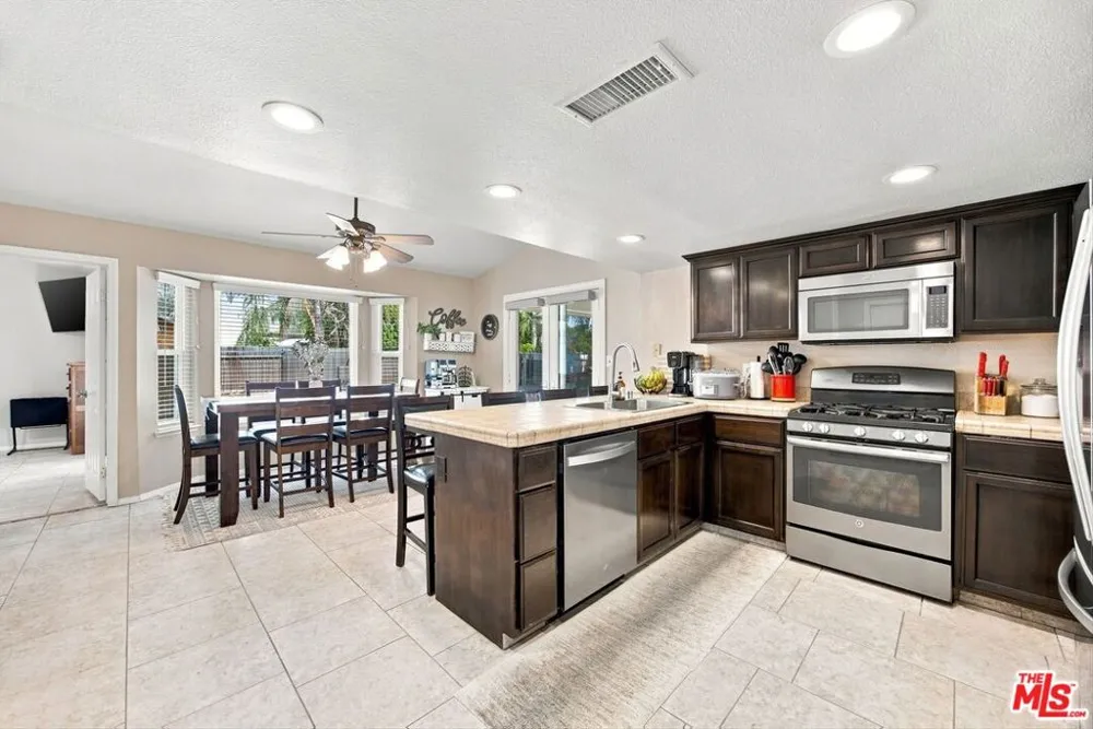 14109 Tierra Blanca Avenue Bakersfield, CA 93314