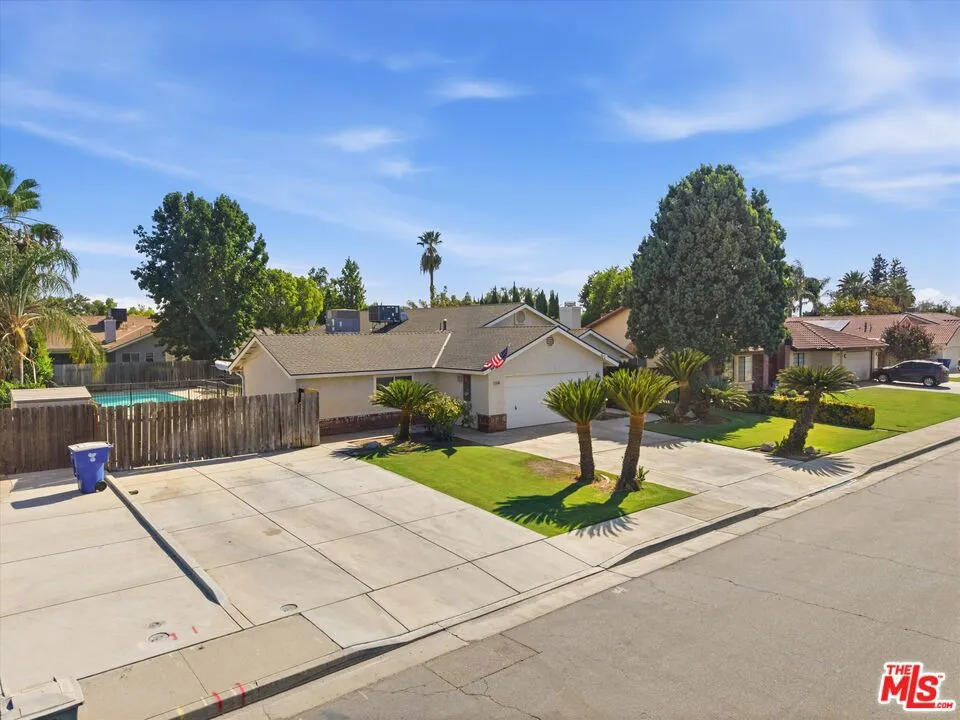 14109 Tierra Blanca Avenue Bakersfield, CA 93314