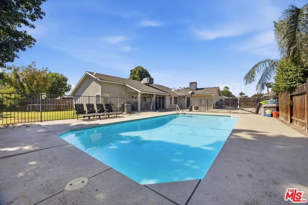 14109 Tierra Blanca Avenue Bakersfield, CA 93314