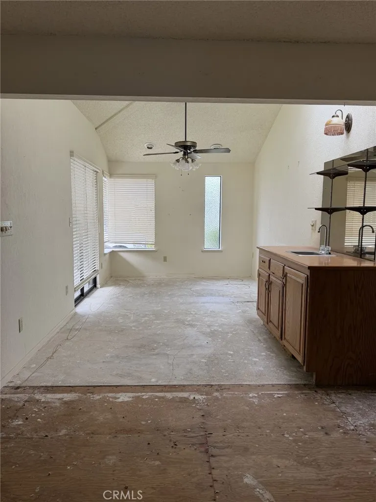 160 Terra Street Morro Bay, CA 93442