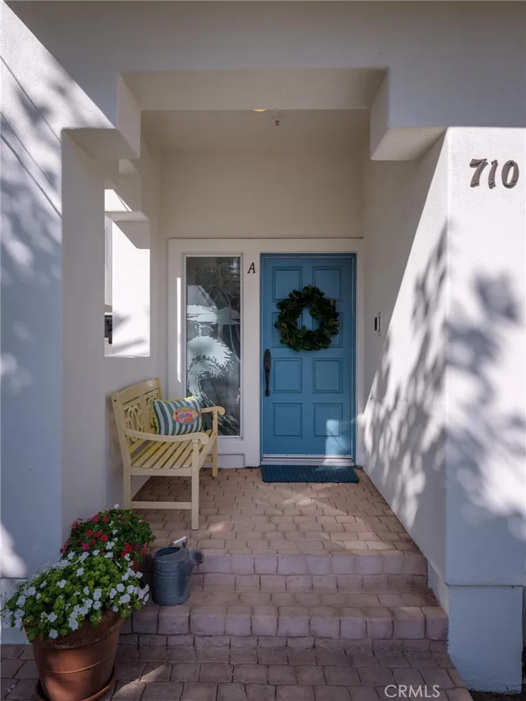 710 Irena Avenue #A Redondo Beach, CA 90277