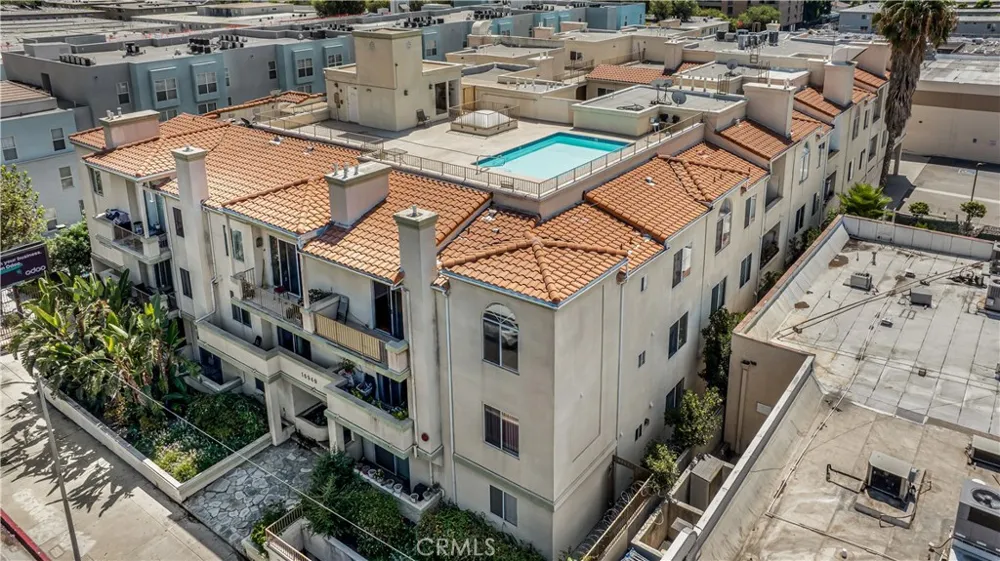 16940 Chatsworth Street #211 Granada Hills, CA 91344