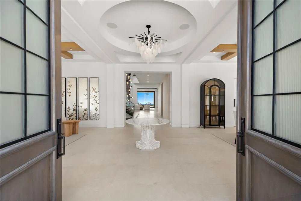 18 Coastline Newport Coast, CA 92657