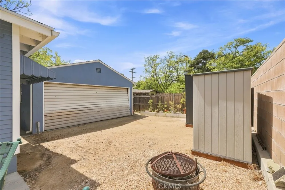 77 Lima Sierra Madre, CA 91024