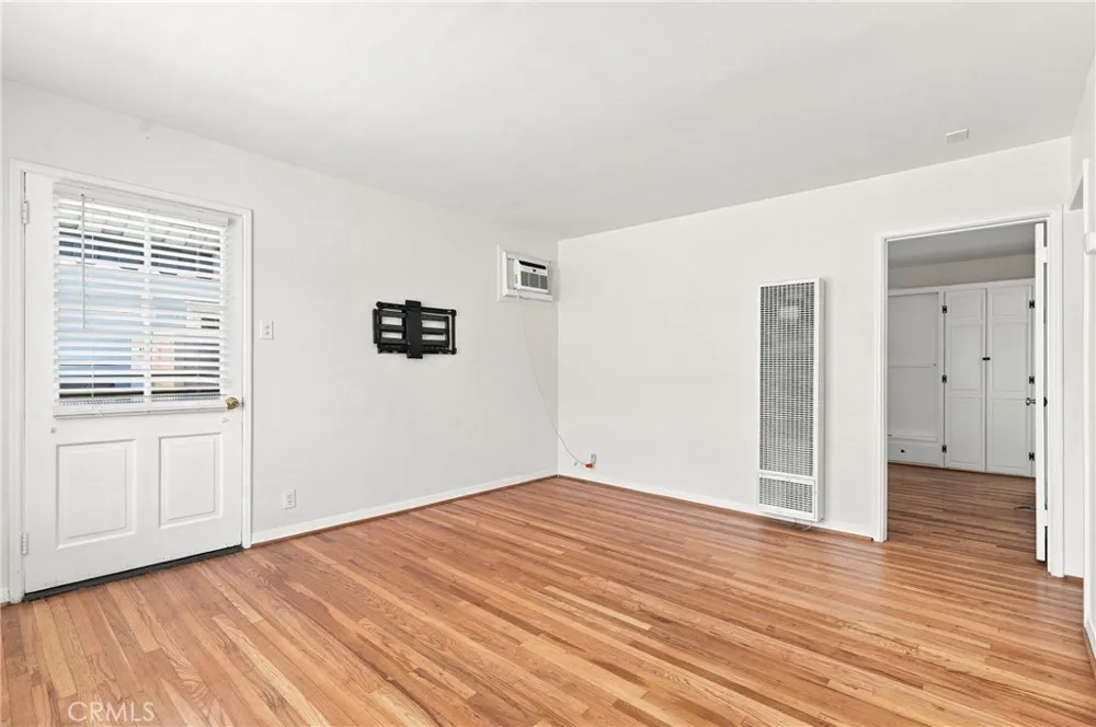 77 Lima Sierra Madre, CA 91024