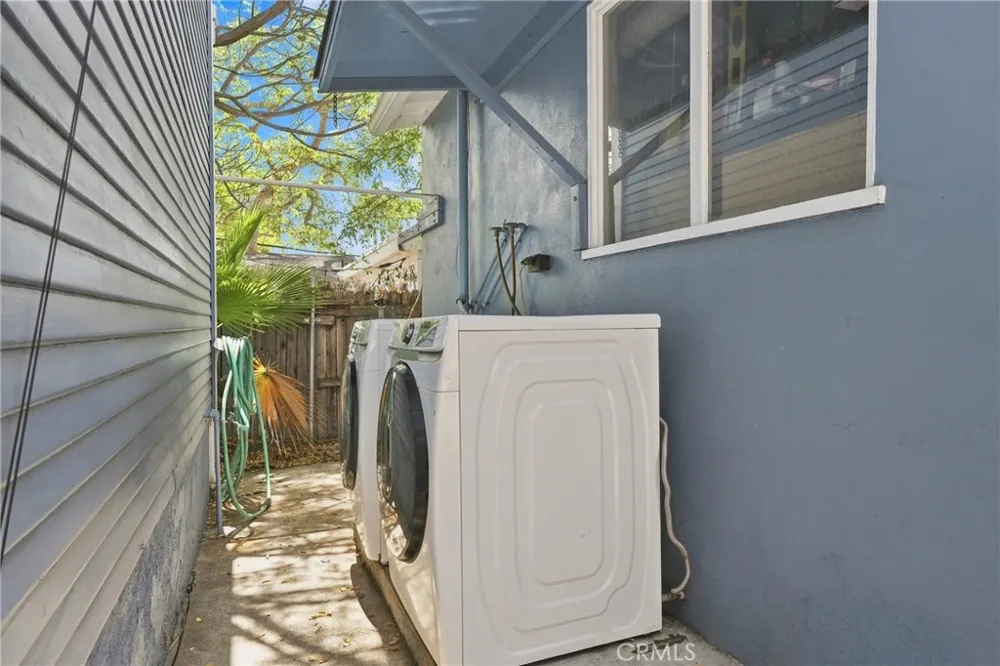 77 Lima Sierra Madre, CA 91024