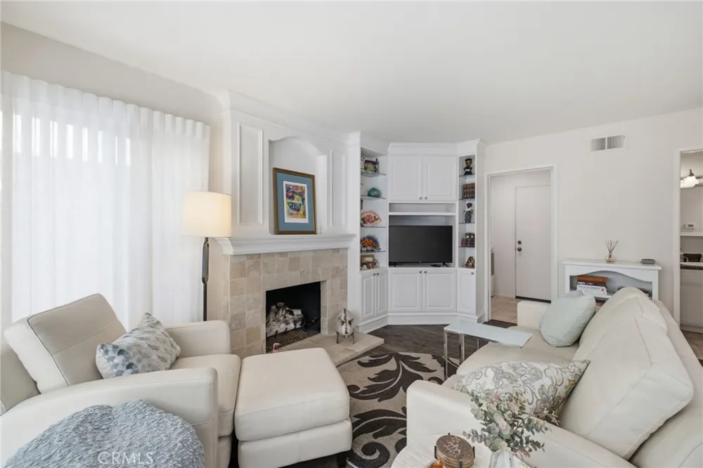 5 Wadsworth Irvine, CA 92620