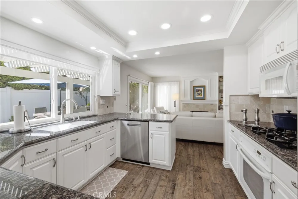 5 Wadsworth Irvine, CA 92620