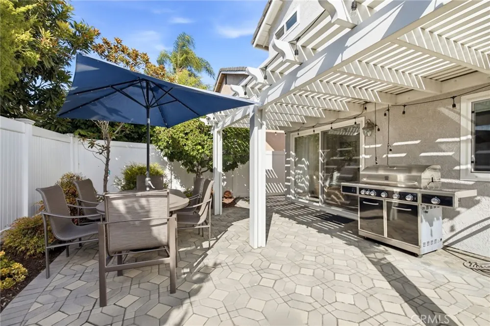 5 Wadsworth Irvine, CA 92620