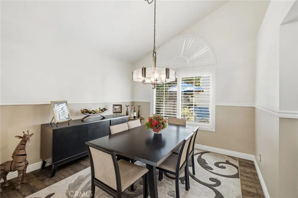 5 Wadsworth Irvine, CA 92620