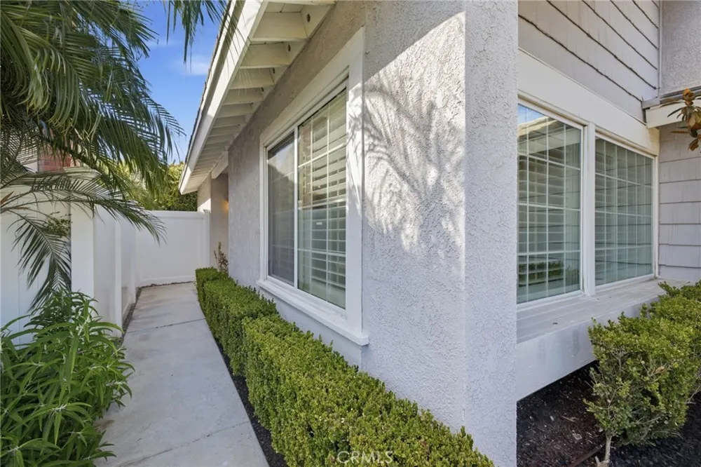 5 Wadsworth Irvine, CA 92620