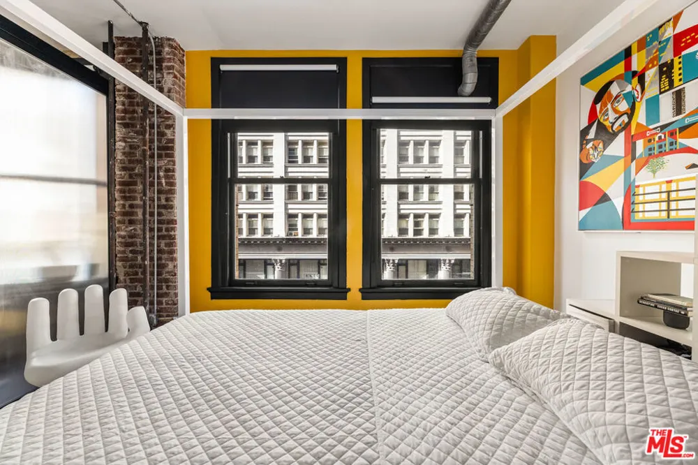 215 W 7th Street #407 Los Angeles, CA 90014