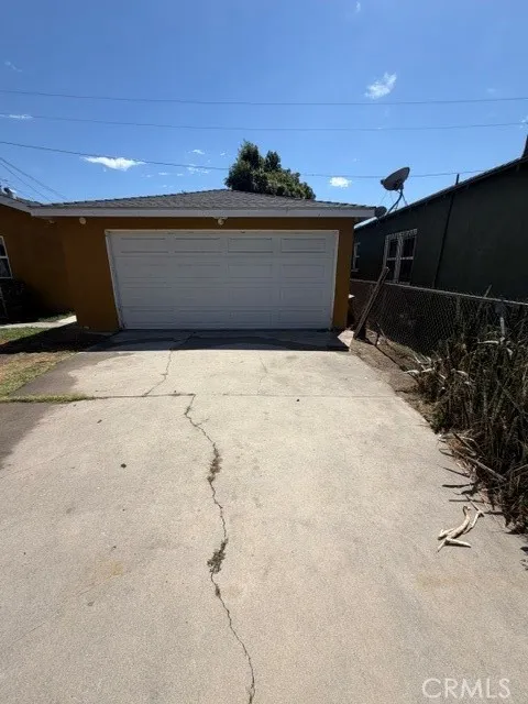 3362 Wisconsin South Gate, CA 90280