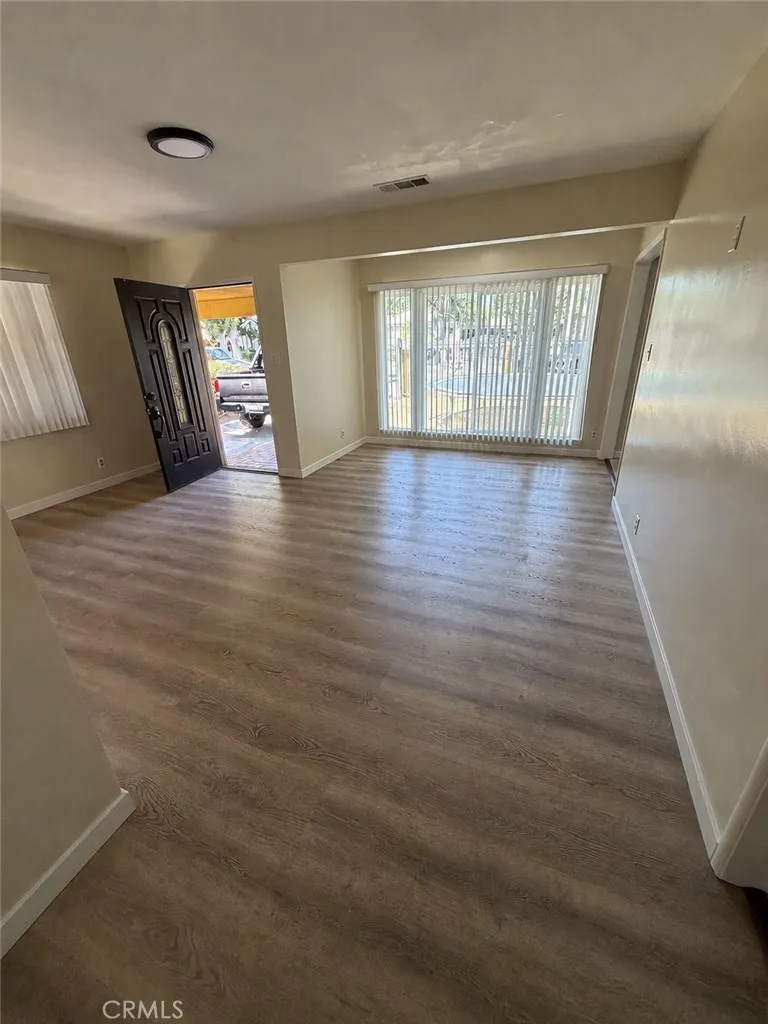 3362 Wisconsin South Gate, CA 90280