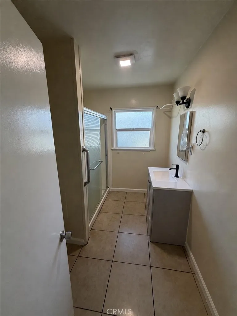 3362 Wisconsin South Gate, CA 90280