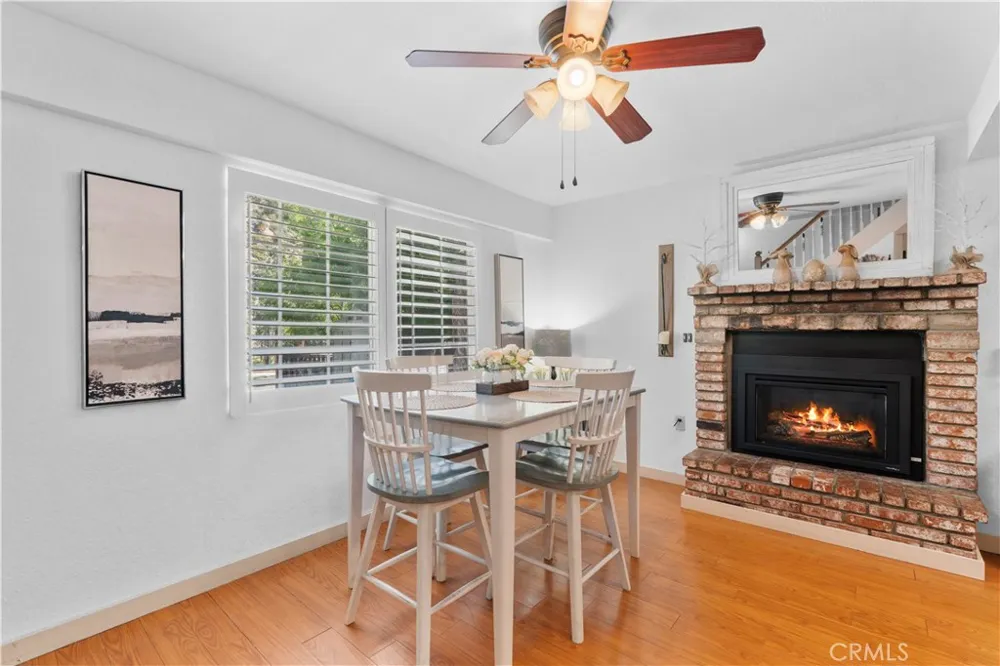 1869 Outer Hwy 2 S Wrightwood, CA 92397
