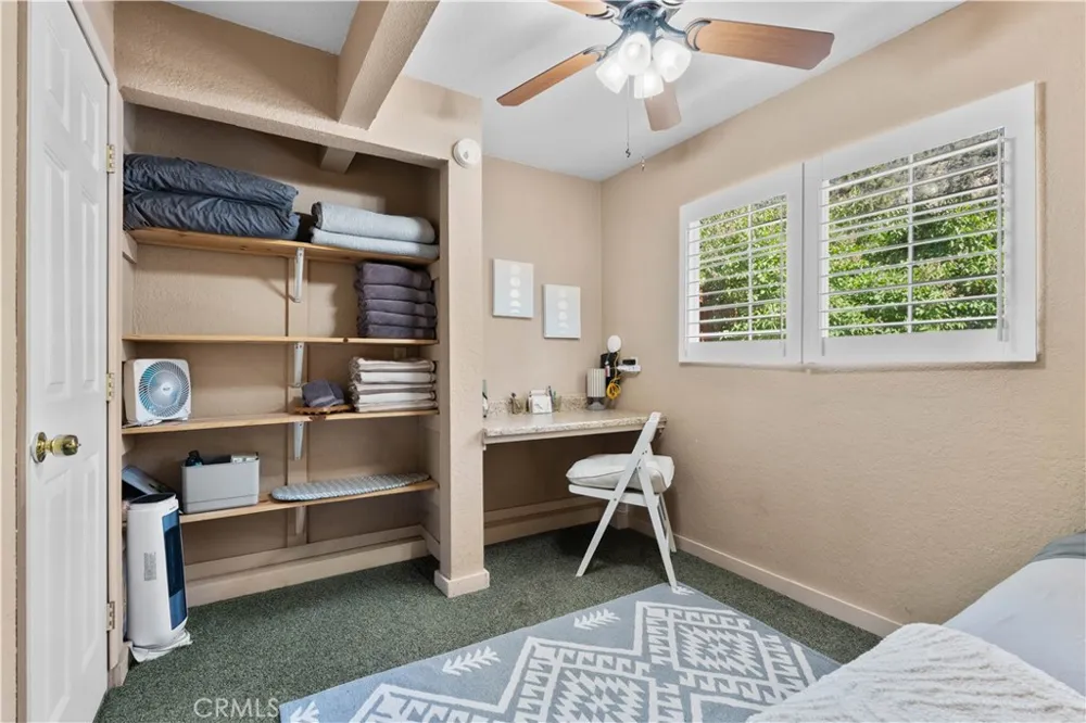 1869 Outer Hwy 2 S Wrightwood, CA 92397