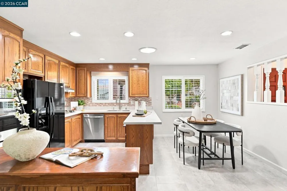 1624 Lynwood Dr Concord, CA 94521