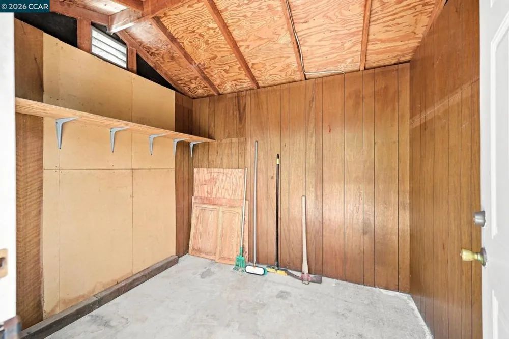 1624 Lynwood Dr Concord, CA 94521