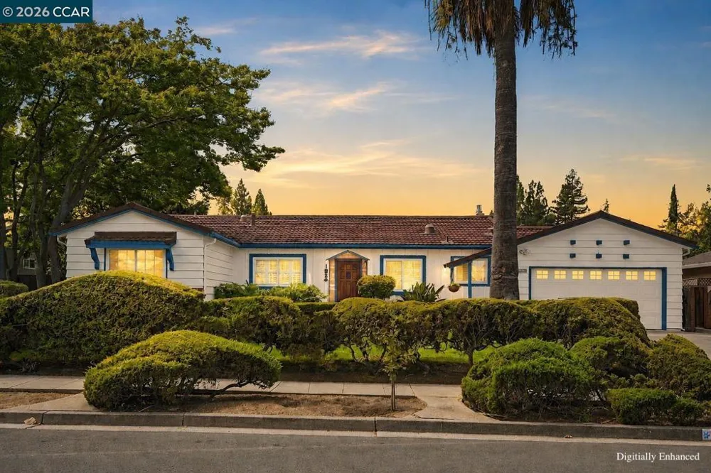 1624 Lynwood Dr Concord, CA 94521