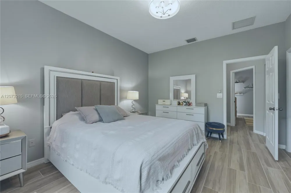 4965 W White Mangrove Way W #102-1 Dania Beach, FL 33312