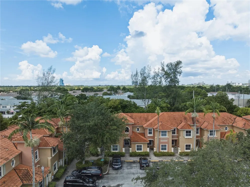 4965 W White Mangrove Way W #102-1 Dania Beach, FL 33312
