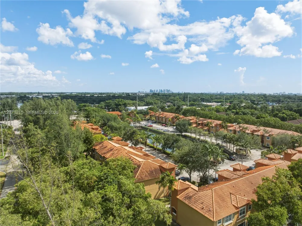 4965 W White Mangrove Way W #102-1 Dania Beach, FL 33312