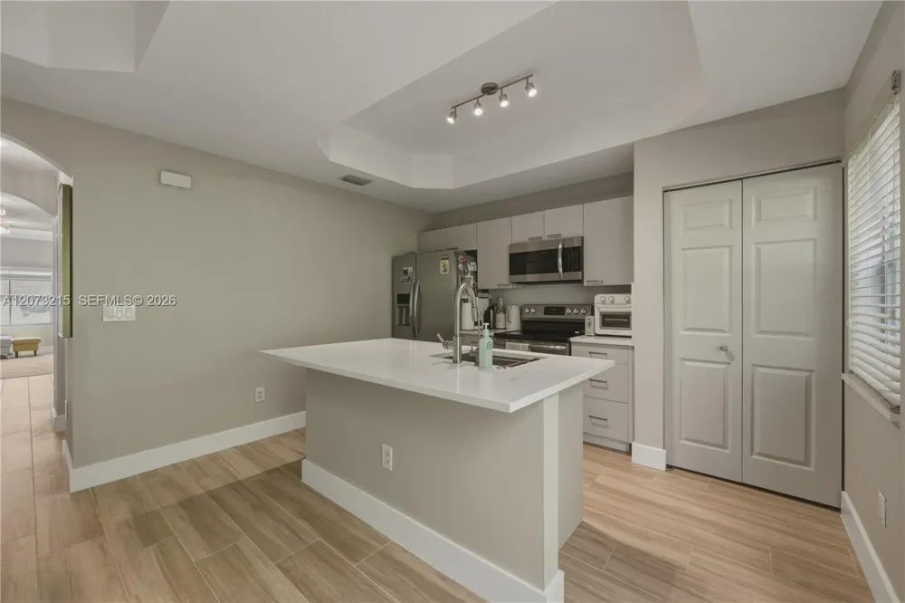4965 W White Mangrove Way W #102-1 Dania Beach, FL 33312