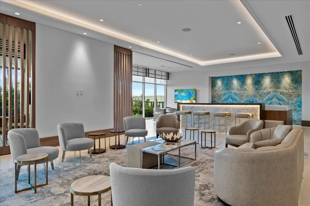 220 LAKE SHORE DRIVE #710 West Palm Beach, FL 33403