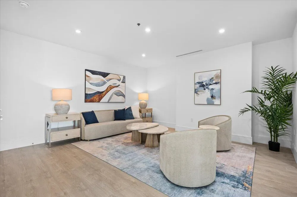 220 LAKE SHORE DRIVE #710 West Palm Beach, FL 33403
