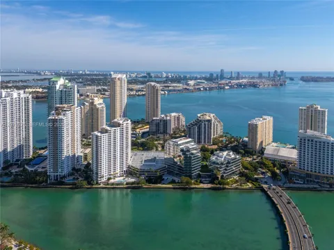 701 Brickell Key Blvd #707