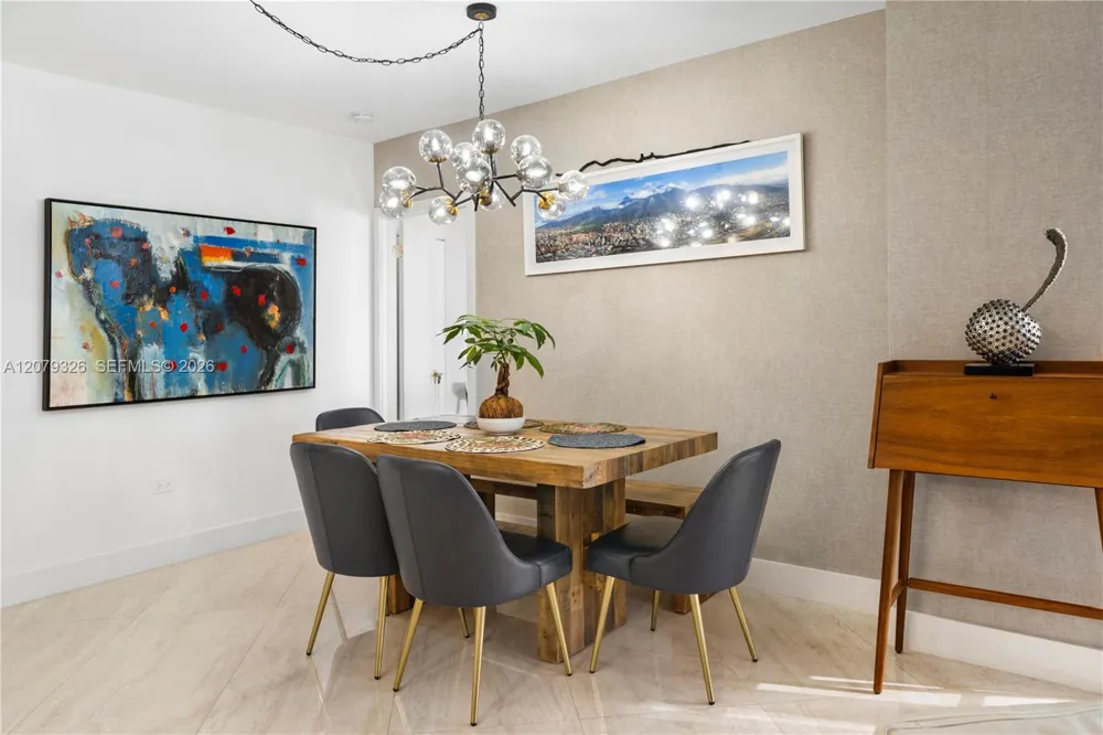 701 Brickell Key Blvd #707 Miami, FL 33131