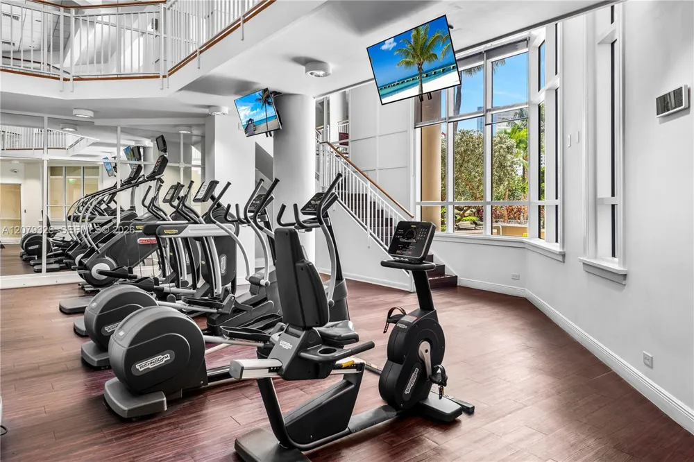 701 Brickell Key Blvd #707 Miami, FL 33131