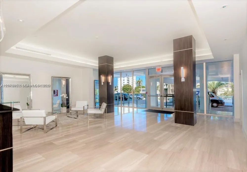 1228 West Ave #1006 Miami Beach, FL 33139