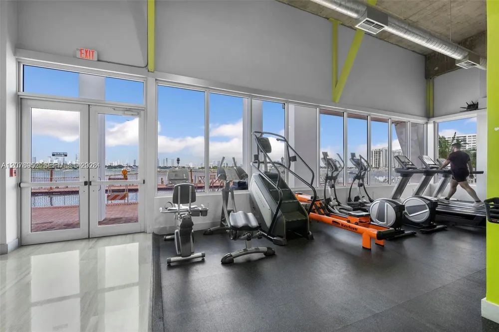 1228 West Ave #1006 Miami Beach, FL 33139