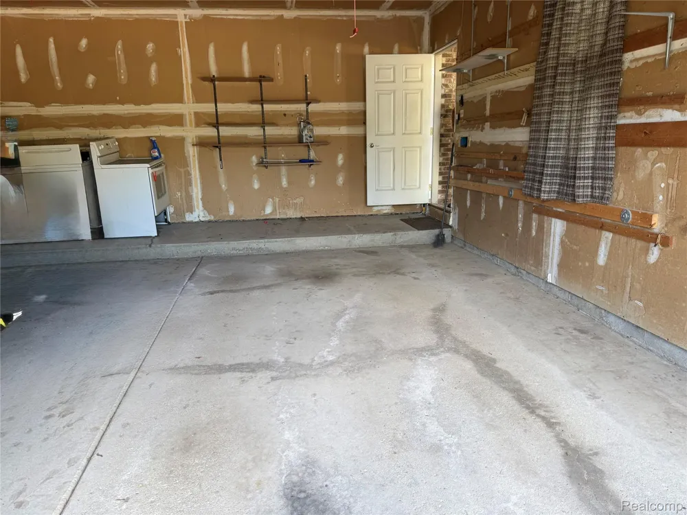 38505 Yarmouth Street Clinton Charter Township, MI 48038