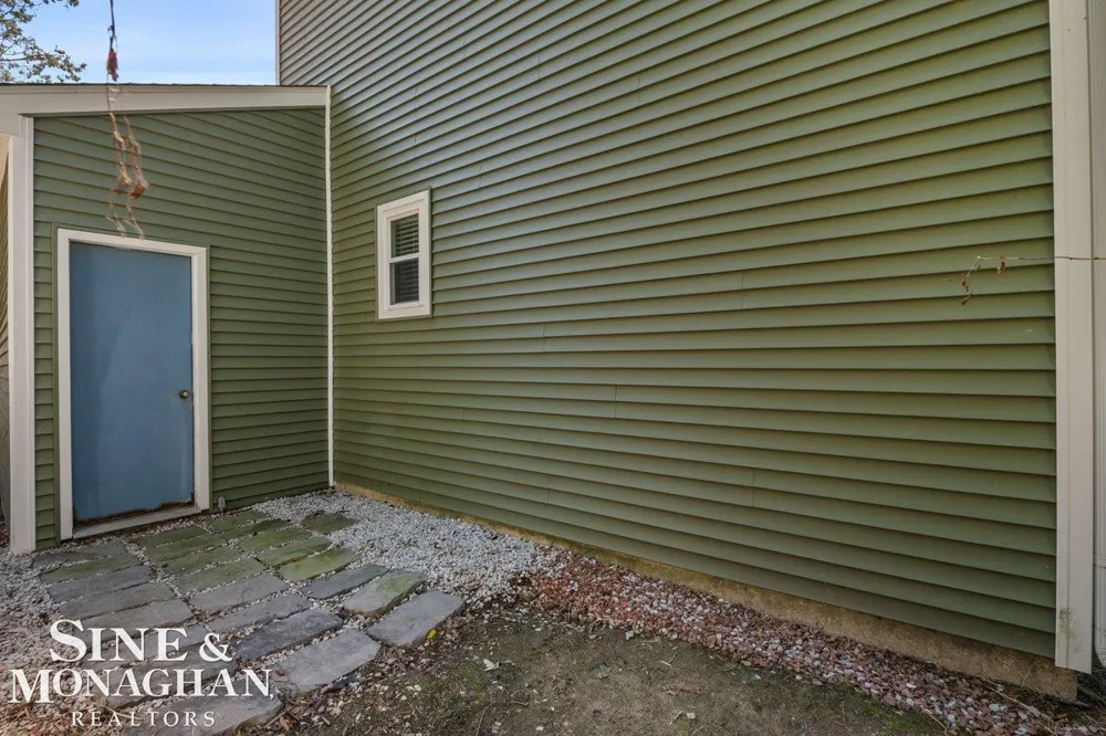 408 Conley Avenue Algonac City, MI 48001